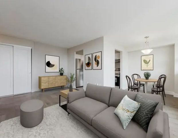 West Park II | 33 Elmwood Street, Kingston - Photo 1