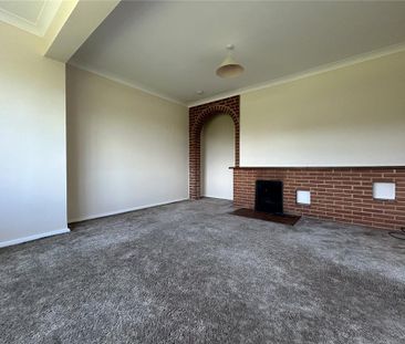 3 bedroom bungalow to rent - Photo 2