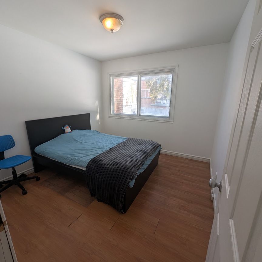 Condo for rent, Montréal (Saint-Laurent) - Photo 1