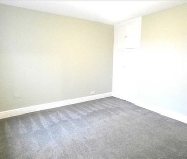 3 bedroom detached house to rent - Photo 6