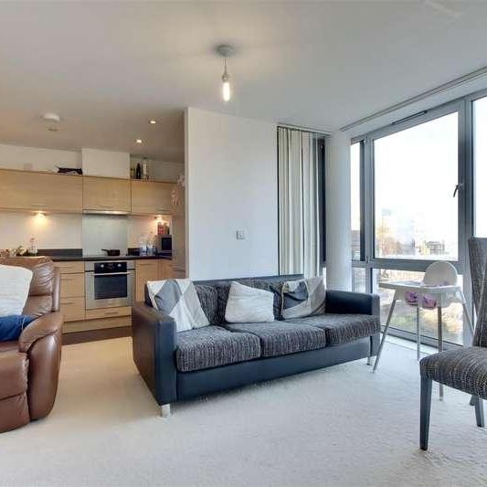 Admiralty Road, Portsmouth, PO1 - Photo 1