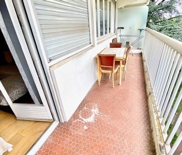 Location Appartement 2 pièces Meublé 51m² STE FOY LES LYON 69110 - Photo 6