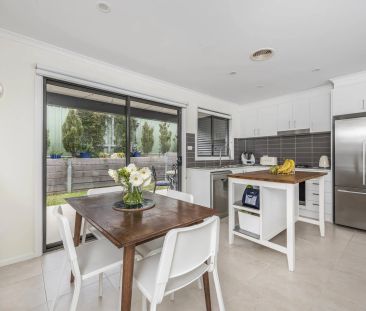 SMALL COMPLEX OF THREE - Photo 6