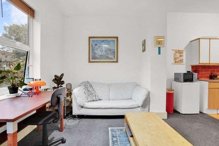 Camden Road, Islington, N7 - Photo 3