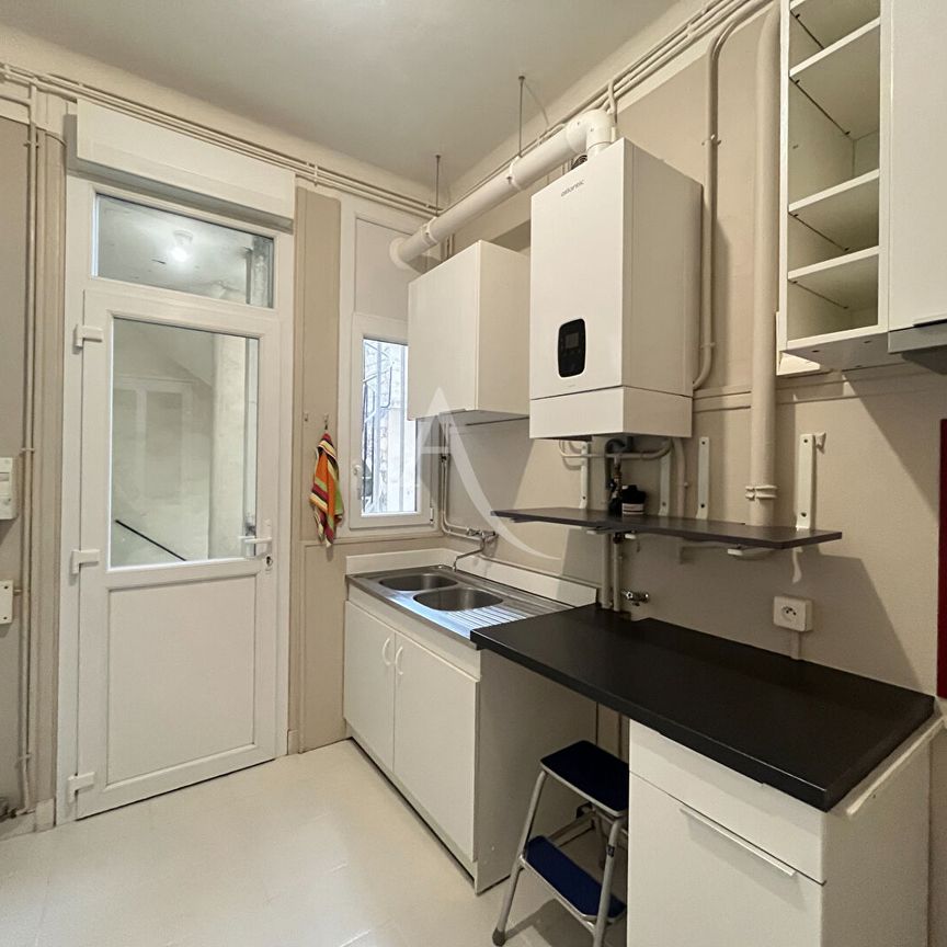 Location Appartement 5 pièces 114m² - Photo 1