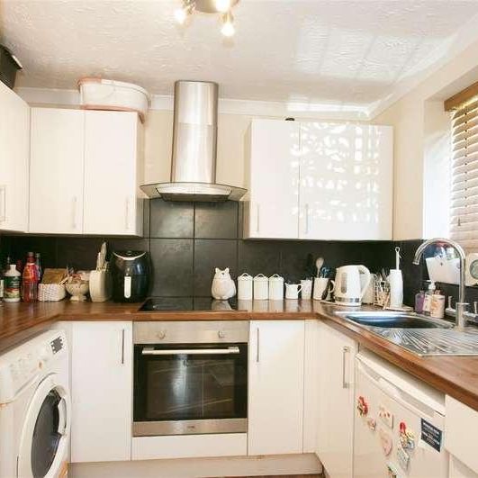 Rockall Court, Slough, SL3 - Photo 1