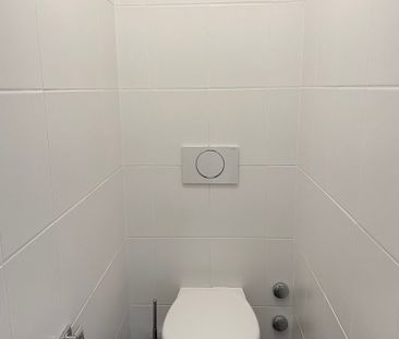 Proche aéroport et organisations internationales - Foto 5