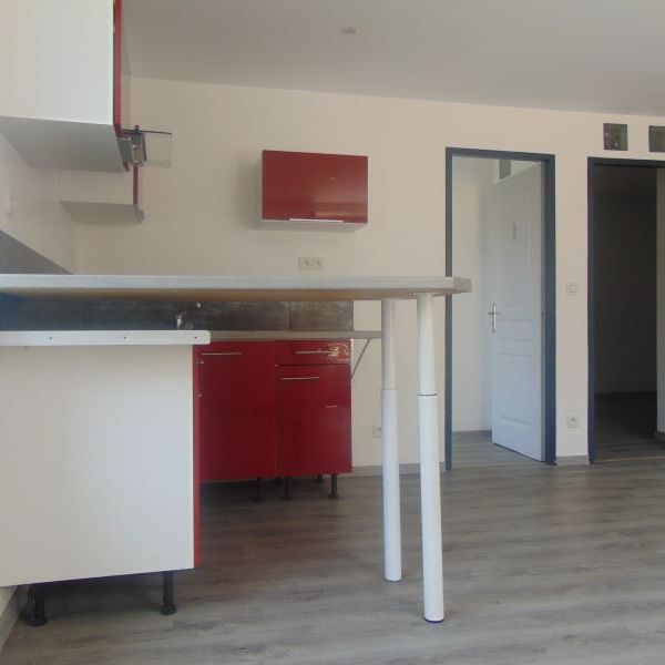 Appartement - 3 pièces - 42 m² - Photo 1