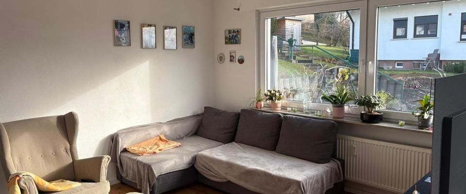 Vom Eigentümer: Helle 3,5-Zimmer Wohnung mit Balkon - Photo 1