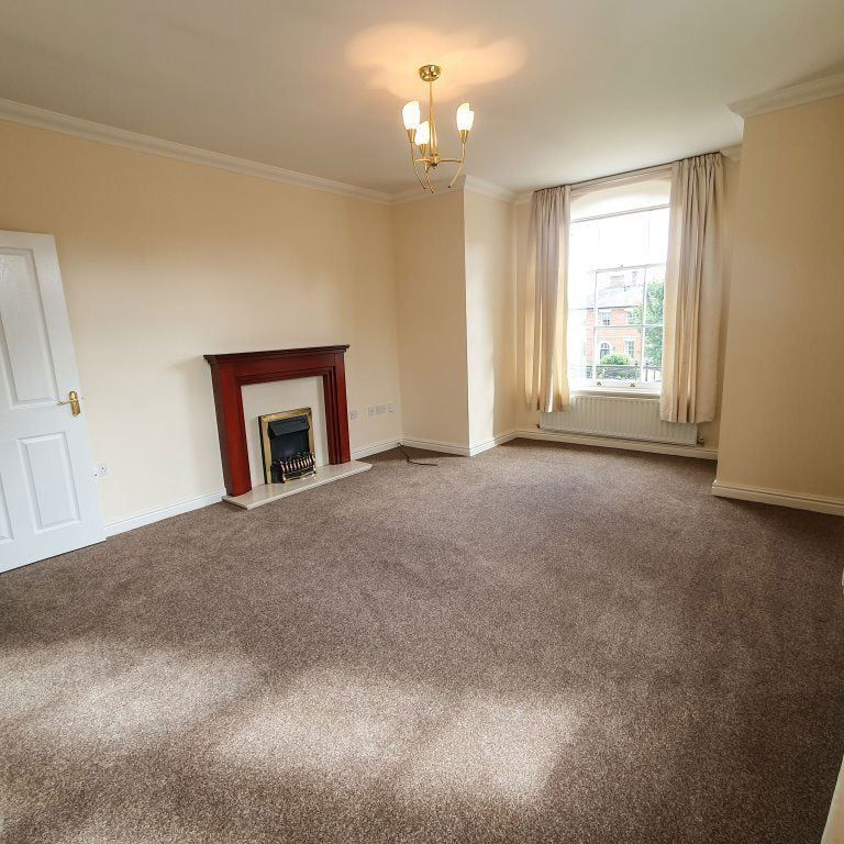 Apartment in Cherry Lane, Parkland Village - Photo 1