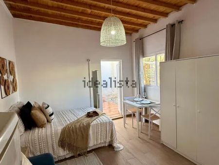 Alquiler de estudio en Calle Trajano - Foto 5