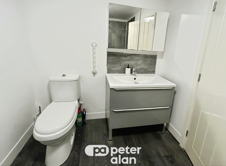 High Street, MERTHYR TYDFIL - Photo 3