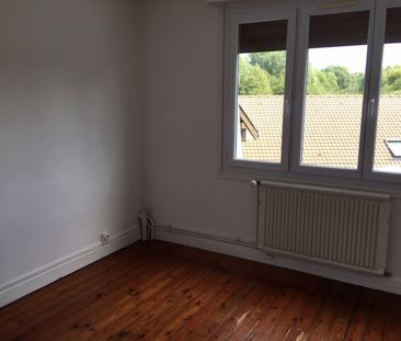 Location Appartement 3 pièces 58m² EU 76260 - Photo 1