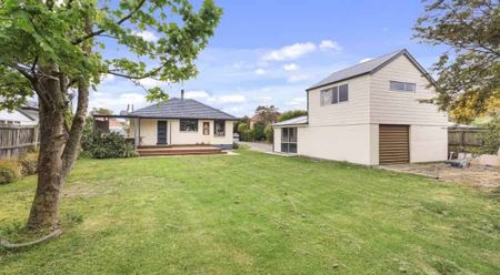 Relaxed Lifestyle Living Close to Lincoln Village - Photo 4