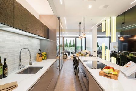 5 bedroom terraced house to rent - Photo 4