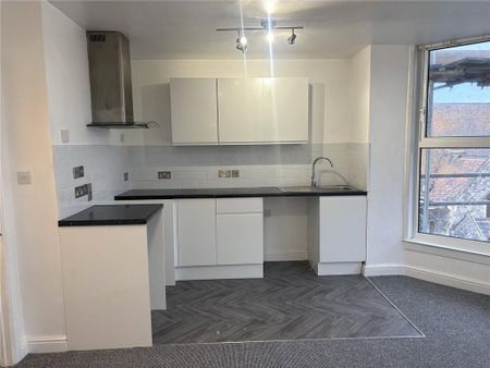 1 bedroom flat to rent - Photo 3