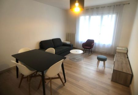 Appartement T2 à GRENOBLE - Photo 2