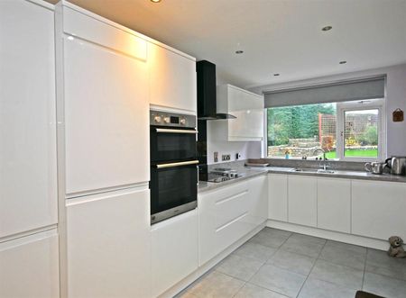 12 Beechill Park South, - Photo 5