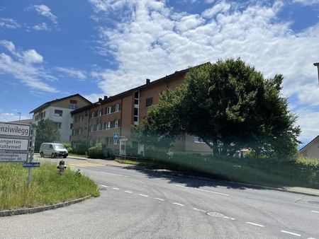 "Nachmieter für wunderschöne Wohnung mit Balkon gesucht" - Photo 2