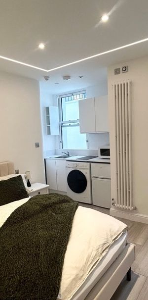 Holland Road, London - Photo 1