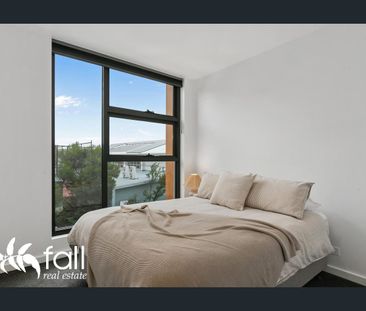 Furnished & Executive Apartment In A Prime Location - Photo 4