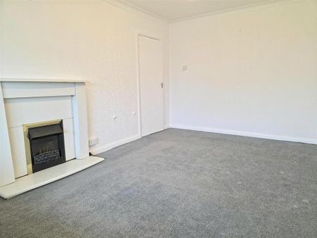 2 bedroom semi-detached bungalow to rent - Photo 3