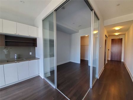 For Lease - 111 St Clair Avenue Unit# 723, Toronto, Ontario - Photo 5