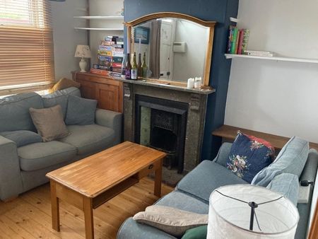 Room in a Shared House, Lamcote Grove, NG2 - Photo 2