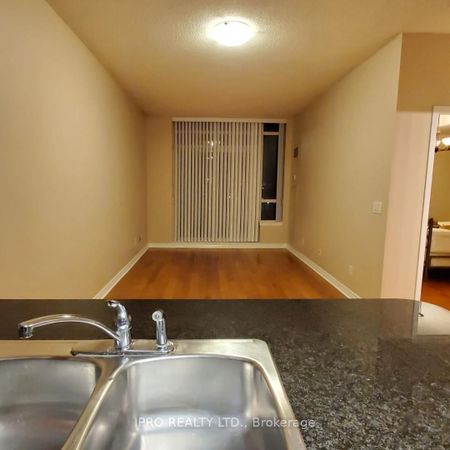 For Lease - 388 Prince Of Wales Drive Unit# 1107, Mississauga, Ontario - Photo 5