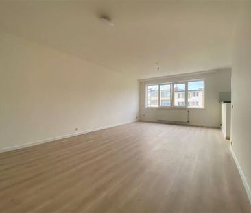 Appartement te huur - Photo 2