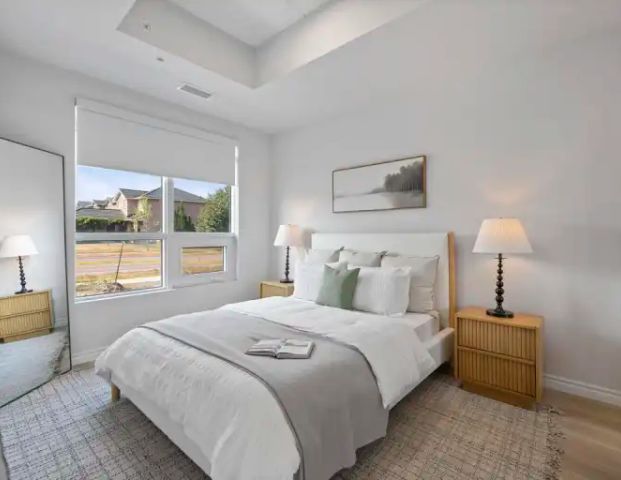 The Deanwood - 70 Dean Avenue, Barrie | 70 Dean Avenue, Barrie - Photo 1