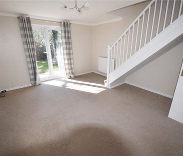 2 bedroom semi-detached house to rent - Photo 4