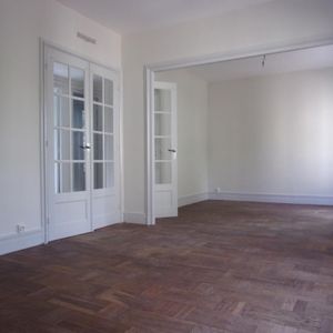 Location Appartement 1 pièce 47m² VERNON 27200 - Photo 2