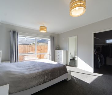 Upmarket family home - Photo 5