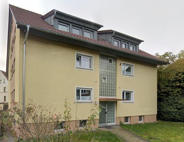 Sonnige 3-Zimmer Wohnung mit Balkon und Garage - Foto 1