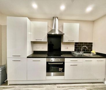 1 bedroom apartment to rent - Photo 2