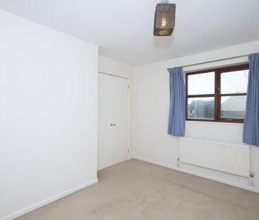 Stow Avenue, Witney - Photo 3