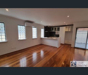 2/39 Cyril Street, Bassendean, WA 6054 - Photo 4