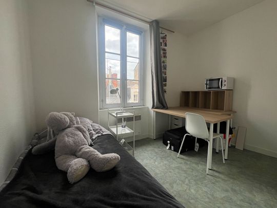 Location appartement 1 pièce, 14.00m², Angers - Photo 1