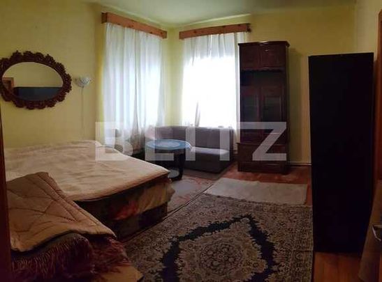 Sunt liber si caut noi chiriasi! 2 camere decomandate, 105 mp, zona P-ta Engels! - Photo 1