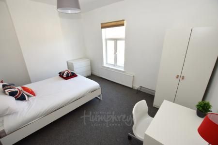 Queens Road, Abington, Northampton, NN1 - Photo 5