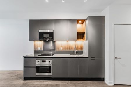 For Lease - 39 Mary Street Unit# 1509, Barrie, Ontario - Photo 2