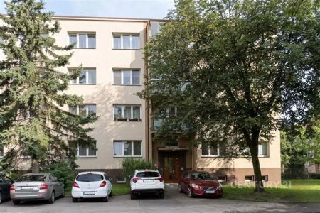 Pronájem bytu 1+1 s komorou a zasklenou lodžií, Třinec, ul. Boženy Němcové - Photo 4