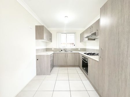 Modern Comfort in a Quiet Airds Locale - Photo 5