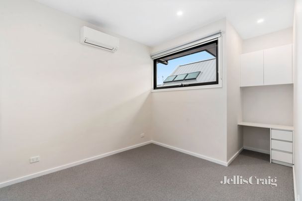 1/68 St James Road, Heidelberg - Photo 1