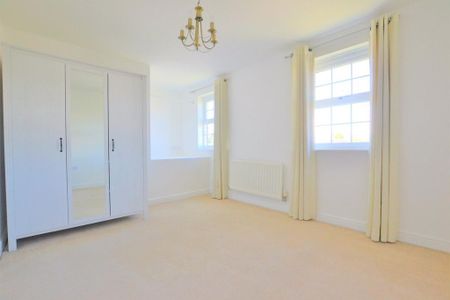 4 bedroom townhouse to rent - Photo 5