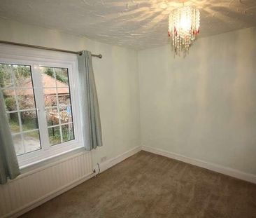 Spring Lane, Farnham Common, SL2 - Photo 4