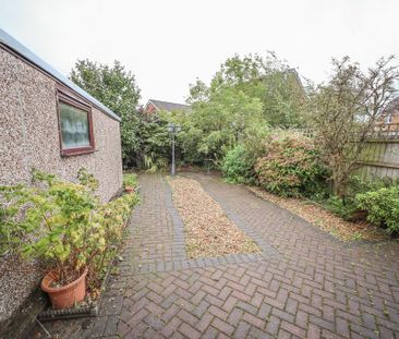 3 bedroom semi-detached house to rent - Photo 3