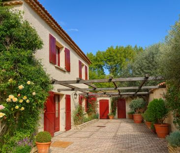 LUYNES CENTRE VILLAGE MAISON 200M² PISCINE PROX IBS - Photo 6