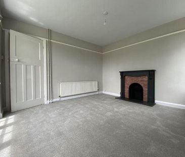 2 bedroom cottage to rent - Photo 1